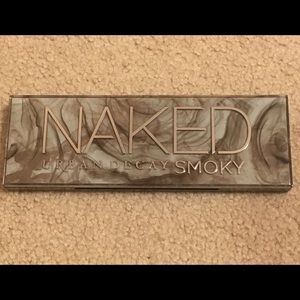 Urban Decay Naked Smokey